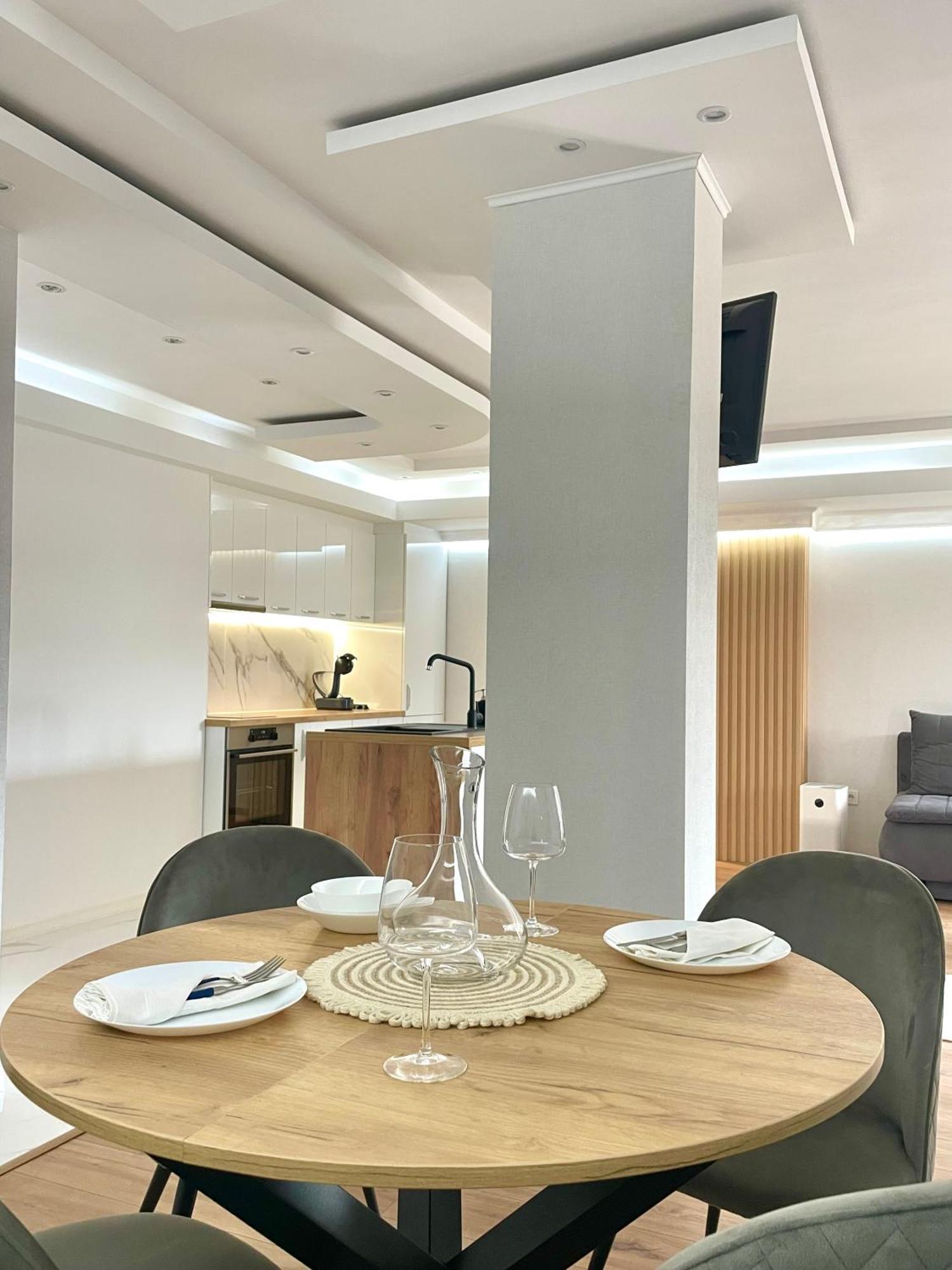 Sea Breeze Apartment Варна Екстер'єр фото